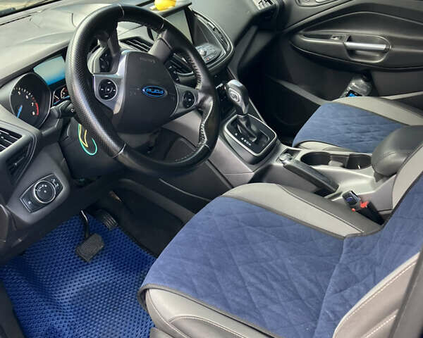 Синий Форд Эскейп, объемом двигателя 1.6 л и пробегом 200 тыс. км за 11700 $, фото 8 на Automoto.ua