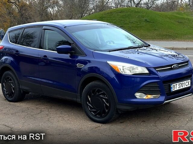 Синий Форд Эскейп, объемом двигателя 2 л и пробегом 290 тыс. км за 13000 $, фото 5 на Automoto.ua