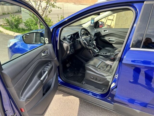 Синий Форд Эскейп, объемом двигателя 2 л и пробегом 217 тыс. км за 10800 $, фото 11 на Automoto.ua