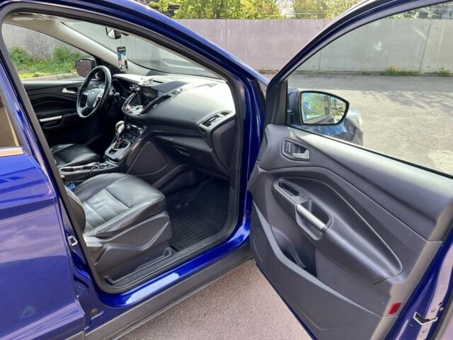 Синий Форд Эскейп, объемом двигателя 2 л и пробегом 217 тыс. км за 10800 $, фото 10 на Automoto.ua