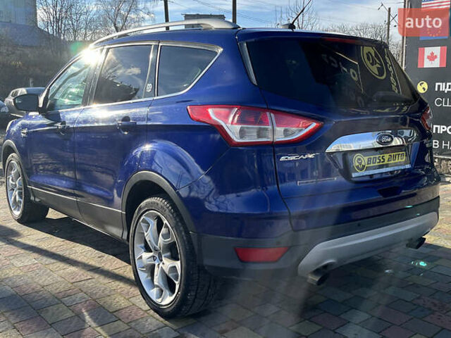 Синий Форд Эскейп, объемом двигателя 2 л и пробегом 162 тыс. км за 11000 $, фото 4 на Automoto.ua