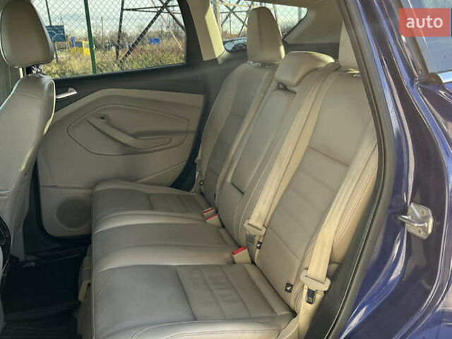 Синий Форд Эскейп, объемом двигателя 2 л и пробегом 162 тыс. км за 11000 $, фото 16 на Automoto.ua