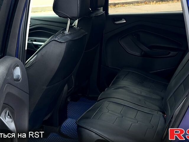 Синий Форд Эскейп, объемом двигателя 2 л и пробегом 290 тыс. км за 13000 $, фото 9 на Automoto.ua