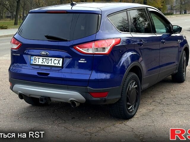 Синий Форд Эскейп, объемом двигателя 2 л и пробегом 290 тыс. км за 13000 $, фото 3 на Automoto.ua