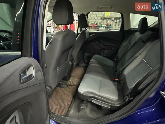 Синій Форд Ескейп, об'ємом двигуна 1.6 л та пробігом 305 тис. км за 9850 $, фото 6 на Automoto.ua