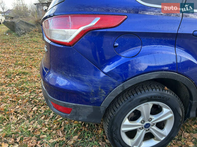 Форд Эскейп 2014 в Луцке на Automoto.ua Синий Форд Эскейп, объемом двигателя 1.6 л и пробегом 272 тыс. км за 8550 $, фото 4 на Automoto.ua