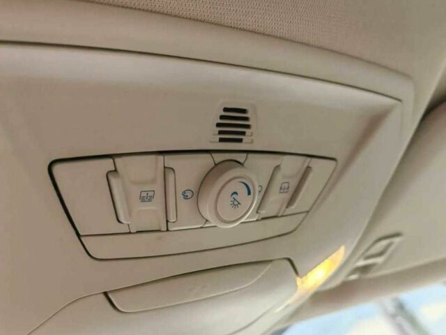 Форд Эскейп 2014 в Львове на Automoto.ua Синий Форд Эскейп, объемом двигателя 2 л и пробегом 125 тыс. км за 274 $, фото 7 на Automoto.ua