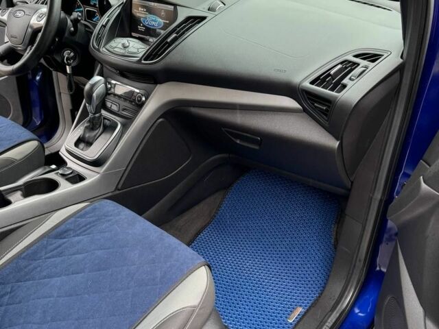 Форд Эскейп 2014 в Харькове на Automoto.ua Синий Форд Эскейп, объемом двигателя 1.6 л и пробегом 205 тыс. км за 11700 $, фото 3 на Automoto.ua