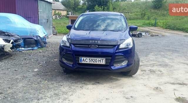 Синий Форд Эскейп, объемом двигателя 1.6 л и пробегом 290 тыс. км за 8000 $, фото 2 на Automoto.ua