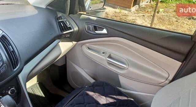 Синий Форд Эскейп, объемом двигателя 1.6 л и пробегом 290 тыс. км за 8000 $, фото 20 на Automoto.ua