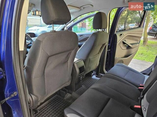 Синий Форд Эскейп, объемом двигателя 2.5 л и пробегом 233 тыс. км за 10700 $, фото 19 на Automoto.ua