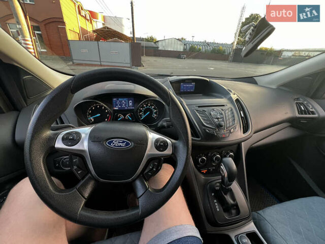 Синий Форд Эскейп, объемом двигателя 2.5 л и пробегом 150 тыс. км за 12000 $, фото 9 на Automoto.ua