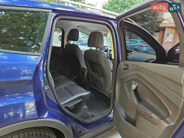 Синий Форд Эскейп, объемом двигателя 2.5 л и пробегом 233 тыс. км за 10700 $, фото 13 на Automoto.ua