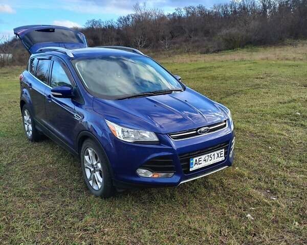 Синий Форд Эскейп, объемом двигателя 2 л и пробегом 175 тыс. км за 13093 $, фото 6 на Automoto.ua