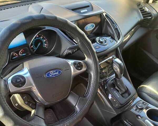 Синий Форд Эскейп, объемом двигателя 2 л и пробегом 175 тыс. км за 13093 $, фото 10 на Automoto.ua