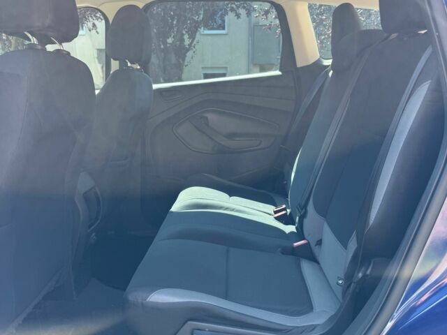 Синий Форд Эскейп, объемом двигателя 2.5 л и пробегом 237 тыс. км за 8900 $, фото 11 на Automoto.ua