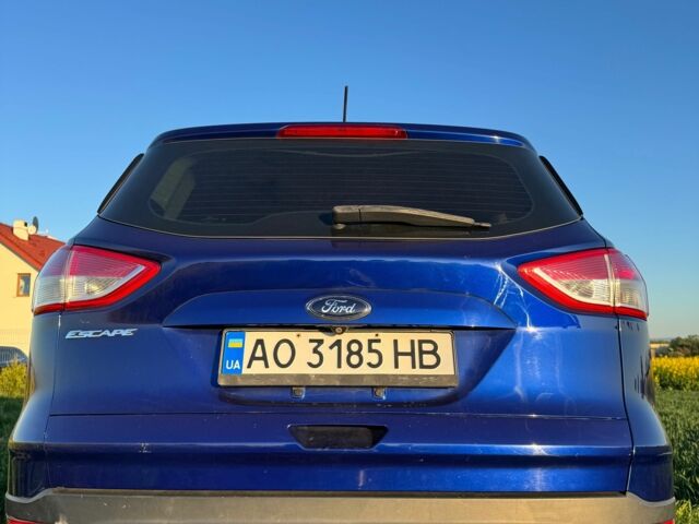 Синий Форд Эскейп, объемом двигателя 2.5 л и пробегом 237 тыс. км за 8900 $, фото 3 на Automoto.ua