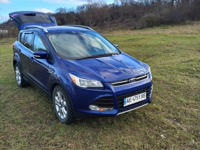 Синий Форд Эскейп, объемом двигателя 2 л и пробегом 175 тыс. км за 13093 $, фото 7 на Automoto.ua