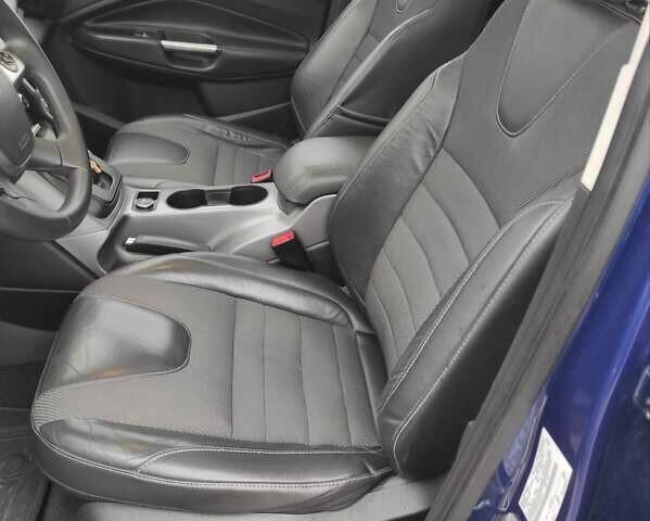 Синий Форд Эскейп, объемом двигателя 2 л и пробегом 146 тыс. км за 13400 $, фото 14 на Automoto.ua