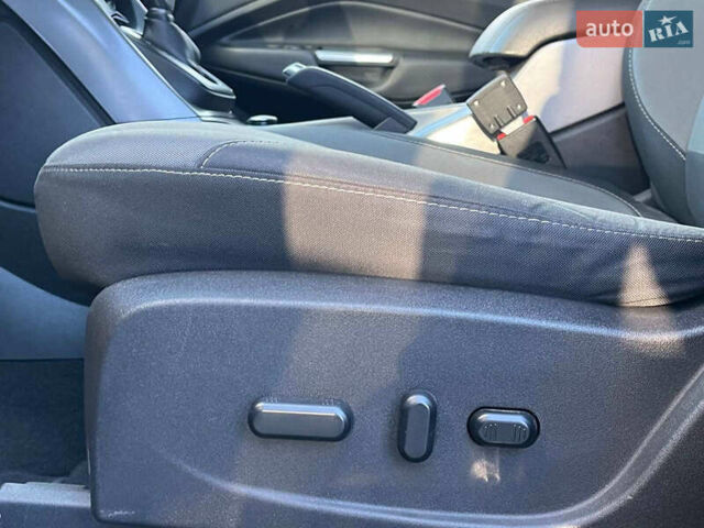 Форд Эскейп 2015 в Львове на Automoto.ua Синий Форд Эскейп, объемом двигателя 2.5 л и пробегом 140 тыс. км за 11590 $, фото 19 на Automoto.ua