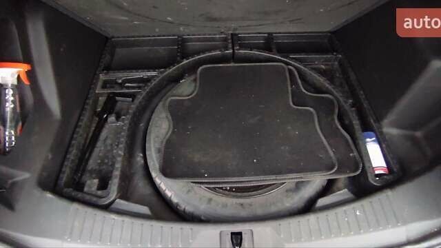 Синий Форд Эскейп, объемом двигателя 1.6 л и пробегом 116 тыс. км за 10500 $, фото 14 на Automoto.ua