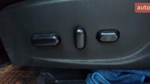 Синий Форд Эскейп, объемом двигателя 1.6 л и пробегом 116 тыс. км за 10500 $, фото 7 на Automoto.ua