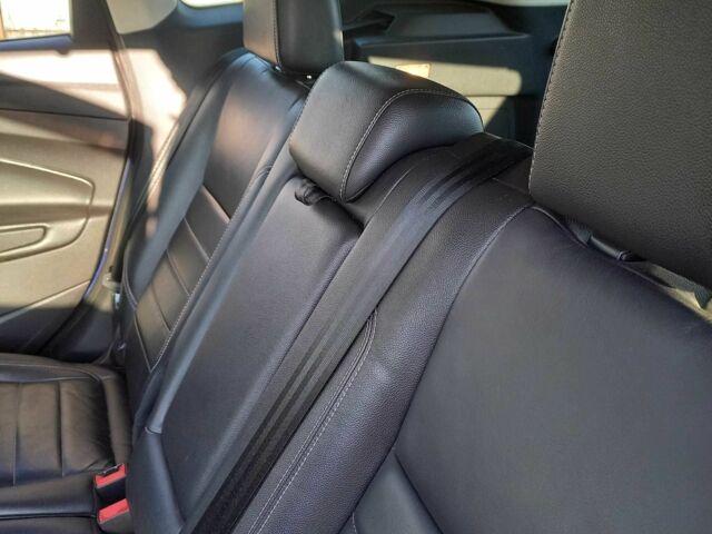 Синий Форд Эскейп, объемом двигателя 2 л и пробегом 175 тыс. км за 13093 $, фото 9 на Automoto.ua