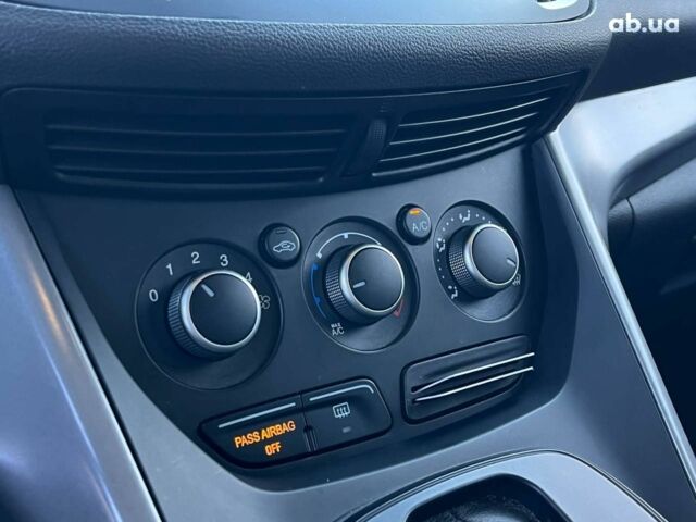 Синий Форд Эскейп, объемом двигателя 2.5 л и пробегом 140 тыс. км за 11590 $, фото 38 на Automoto.ua