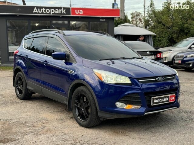 Синій Форд Ескейп, об'ємом двигуна 2 л та пробігом 135 тис. км за 12890 $, фото 2 на Automoto.ua
