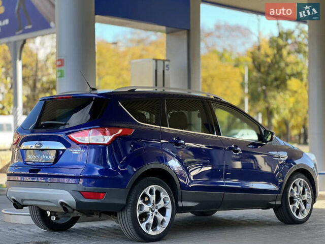 Форд Эскейп 2015 в Николаеве на Automoto.ua Синий Форд Эскейп, объемом двигателя 2 л и пробегом 155 тыс. км за 13400 $, фото 3 на Automoto.ua