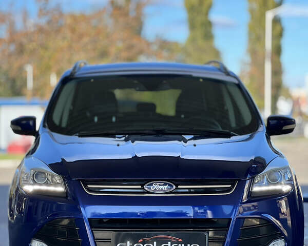 Форд Эскейп 2015 в Николаеве на Automoto.ua Синий Форд Эскейп, объемом двигателя 2 л и пробегом 155 тыс. км за 13400 $, фото 1 на Automoto.ua