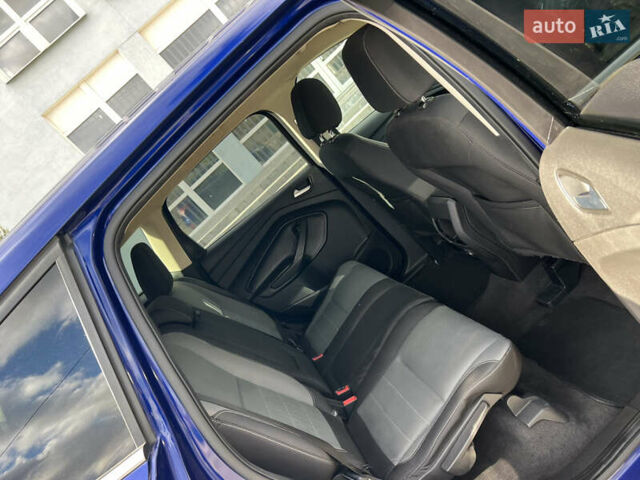 Синій Форд Ескейп, об'ємом двигуна 2.5 л та пробігом 205 тис. км за 11800 $, фото 21 на Automoto.ua