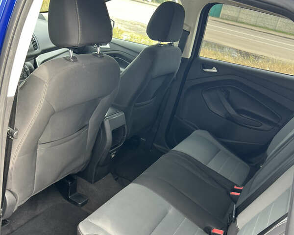 Синій Форд Ескейп, об'ємом двигуна 2.5 л та пробігом 205 тис. км за 11800 $, фото 20 на Automoto.ua