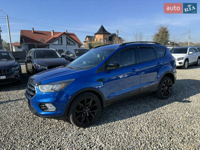 Форд Эскейп 2016 в Ивано-Франковске на Automoto.ua Синий Форд Эскейп, объемом двигателя 2 л и пробегом 161 тыс. км за 13300 $, фото 7 на Automoto.ua