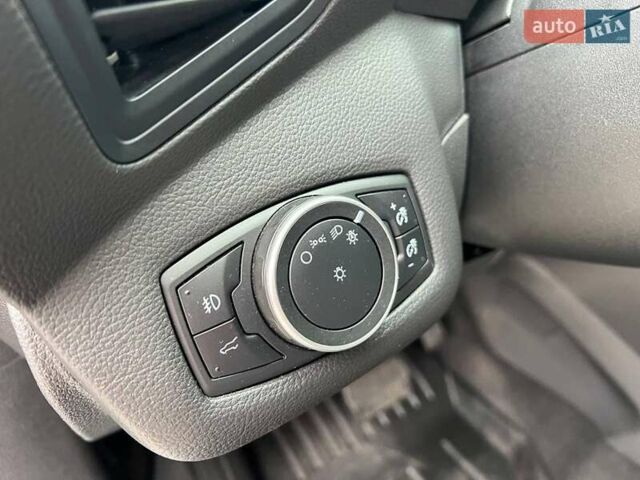 Синий Форд Эскейп, объемом двигателя 1.5 л и пробегом 145 тыс. км за 13240 $, фото 20 на Automoto.ua