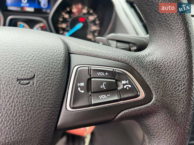 Синий Форд Эскейп, объемом двигателя 1.5 л и пробегом 145 тыс. км за 13240 $, фото 23 на Automoto.ua