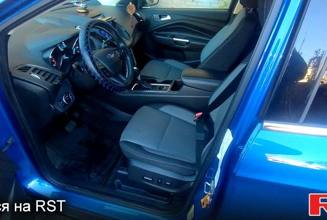 Синий Форд Эскейп, объемом двигателя 2 л и пробегом 163 тыс. км за 13500 $, фото 4 на Automoto.ua