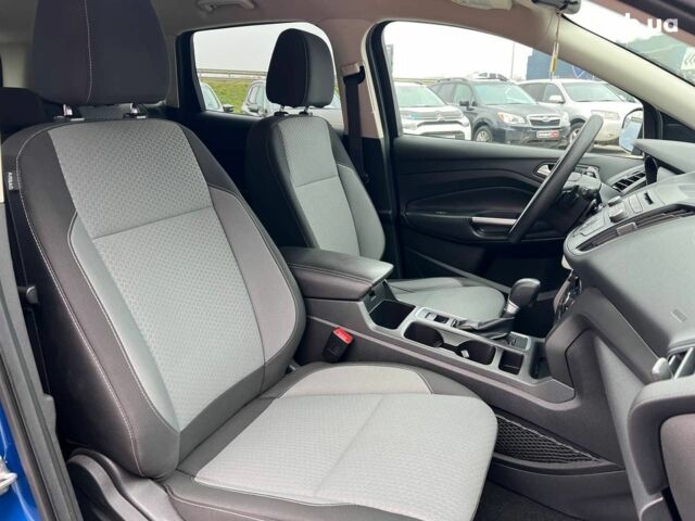 Синій Форд Ескейп, об'ємом двигуна 1.5 л та пробігом 145 тис. км за 13240 $, фото 39 на Automoto.ua