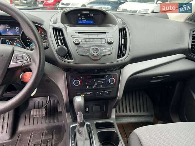 Синий Форд Эскейп, объемом двигателя 1.5 л и пробегом 145 тыс. км за 13240 $, фото 27 на Automoto.ua