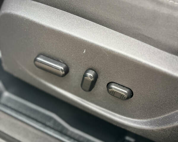 Синій Форд Ескейп, об'ємом двигуна 2.5 л та пробігом 205 тис. км за 11800 $, фото 14 на Automoto.ua