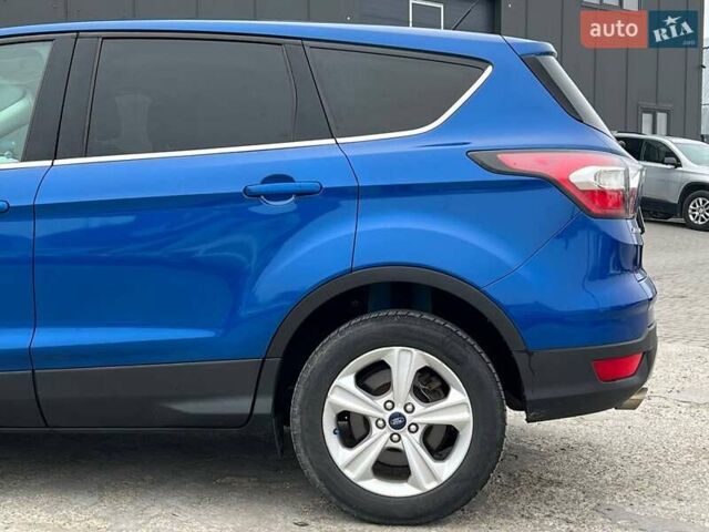 Синий Форд Эскейп, объемом двигателя 1.5 л и пробегом 145 тыс. км за 13240 $, фото 4 на Automoto.ua
