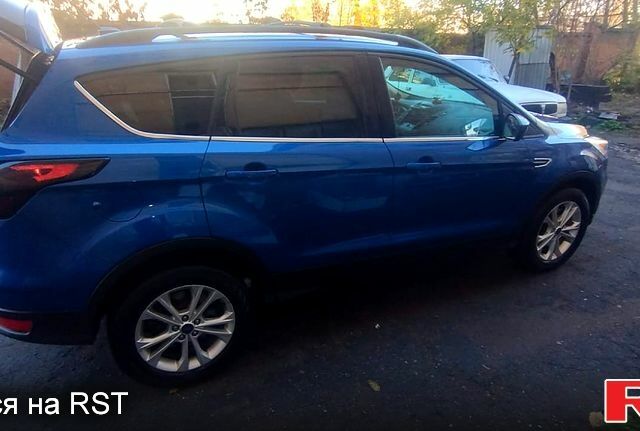 Синий Форд Эскейп, объемом двигателя 2 л и пробегом 163 тыс. км за 13500 $, фото 1 на Automoto.ua