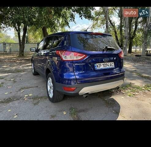 Синий Форд Эскейп, объемом двигателя 2.5 л и пробегом 121 тыс. км за 12500 $, фото 1 на Automoto.ua