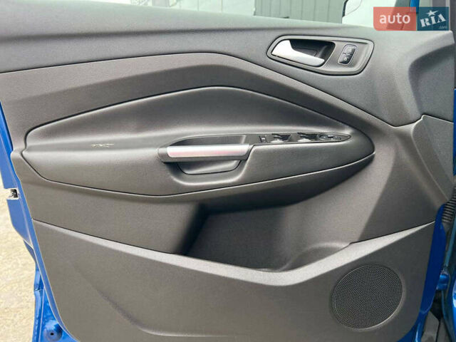 Синий Форд Эскейп, объемом двигателя 1.5 л и пробегом 145 тыс. км за 13240 $, фото 14 на Automoto.ua