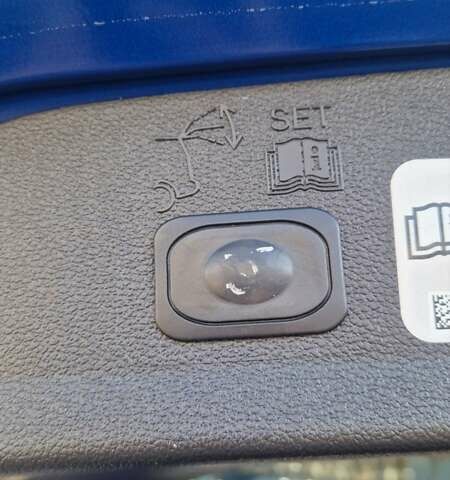 Синий Форд Эскейп, объемом двигателя 1.5 л и пробегом 163 тыс. км за 14000 $, фото 12 на Automoto.ua