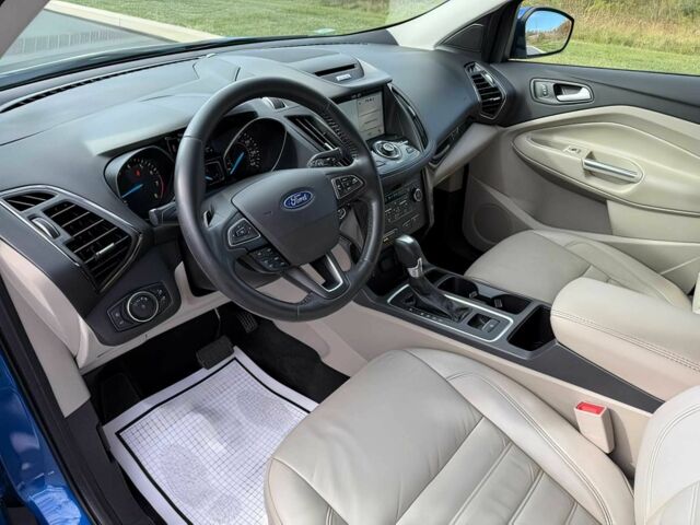 Синий Форд Эскейп, объемом двигателя 1.5 л и пробегом 61 тыс. км за 7000 $, фото 9 на Automoto.ua