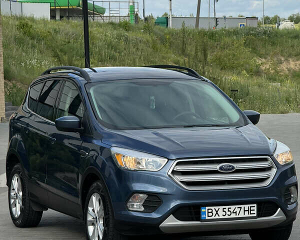 Синий Форд Эскейп, объемом двигателя 1.5 л и пробегом 67 тыс. км за 11650 $, фото 4 на Automoto.ua