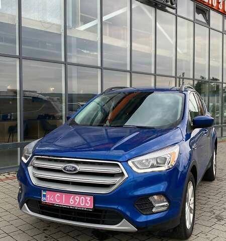 Синій Форд Ескейп, об'ємом двигуна 1.5 л та пробігом 241 тис. км за 10900 $, фото 1 на Automoto.ua