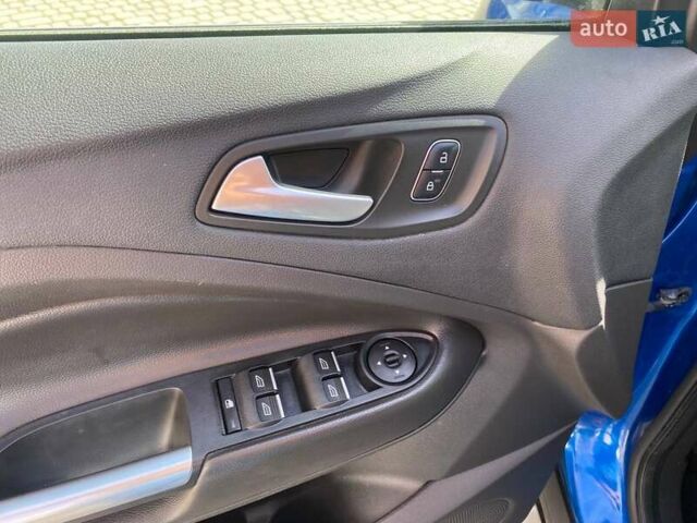 Синий Форд Эскейп, объемом двигателя 1.5 л и пробегом 241 тыс. км за 12900 $, фото 11 на Automoto.ua