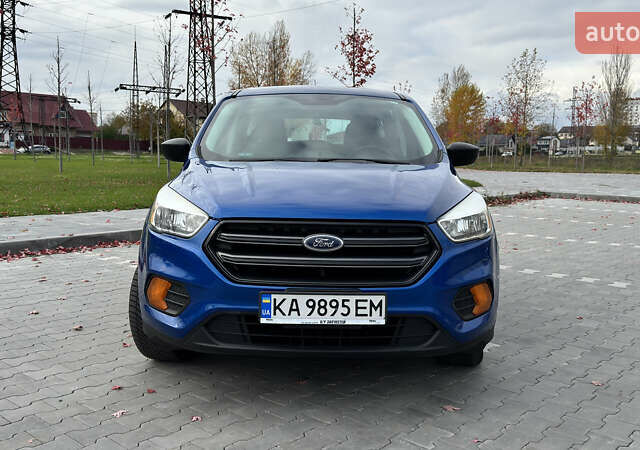 Форд Эскейп 2017 в Ирпене на Automoto.ua Синий Форд Эскейп, объемом двигателя 2.49 л и пробегом 208 тыс. км за 12400 $, фото 1 на Automoto.ua